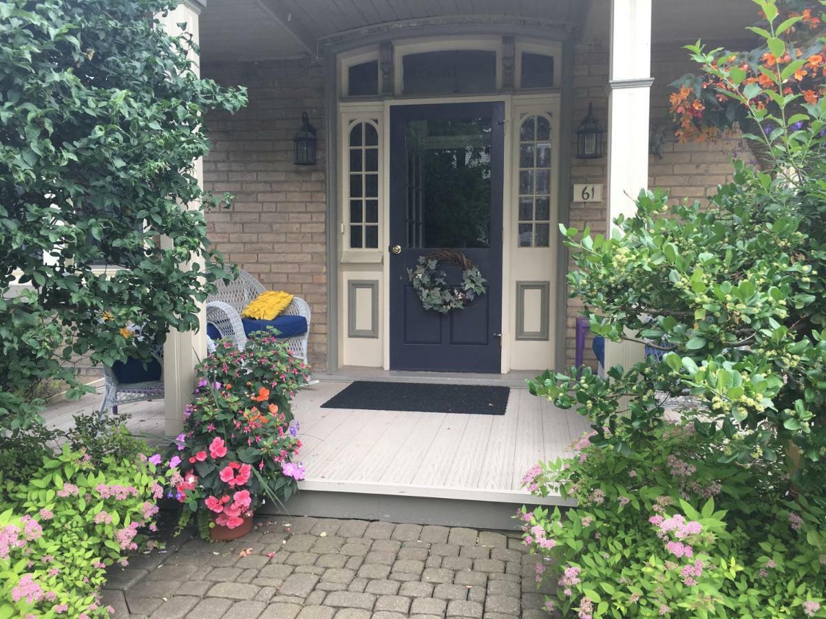 Cottage On Caledonia Bed & Breakfast Stratford Exterior foto